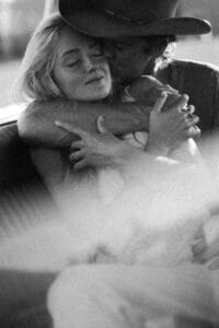 Verliefd Worden: Hoe Liefde Gedrag, Emoties en Communicatie Vormt