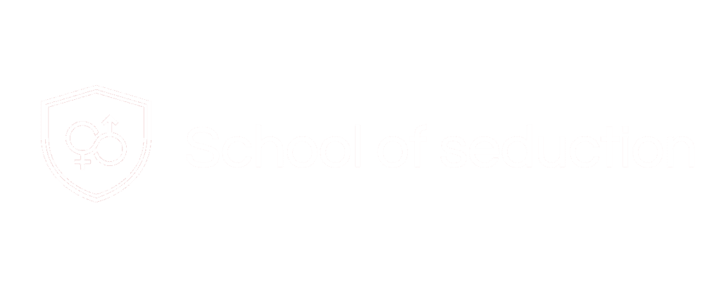 Een logo met de tekst School of Seduction heeft een embleem waarop gendersymbolen verweven zijn binnen een schildomtrek, wat charisma en een kunstzinnig tintje verleiding uitstraalt.